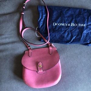 Cutest pink crossbody with dust bag!